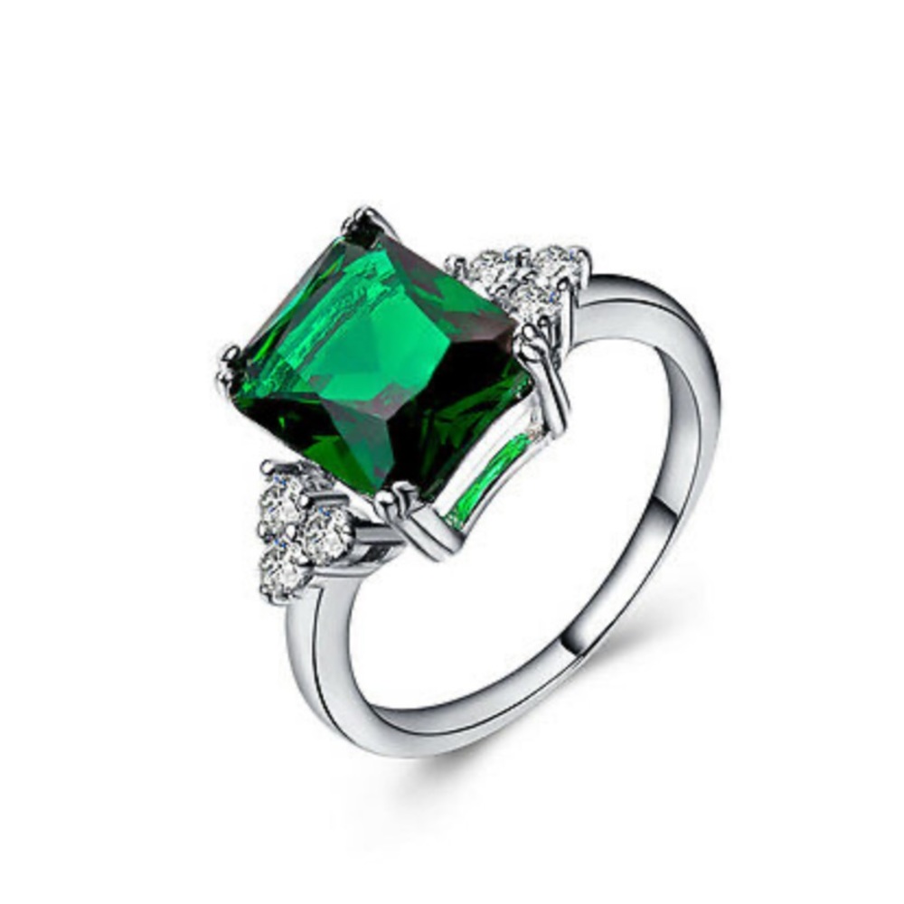 NEW 925 Sterling Silver Green Stone Ring - Picture 4 of 5